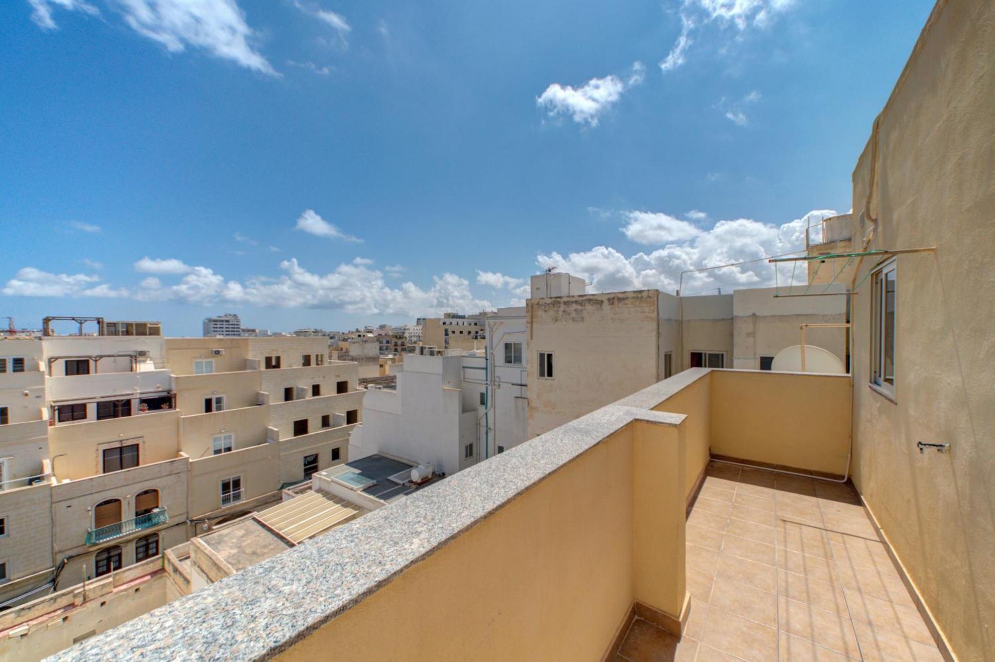 Appartement Exquisite Penthouse With Jacuzzi 2 Bedroom *