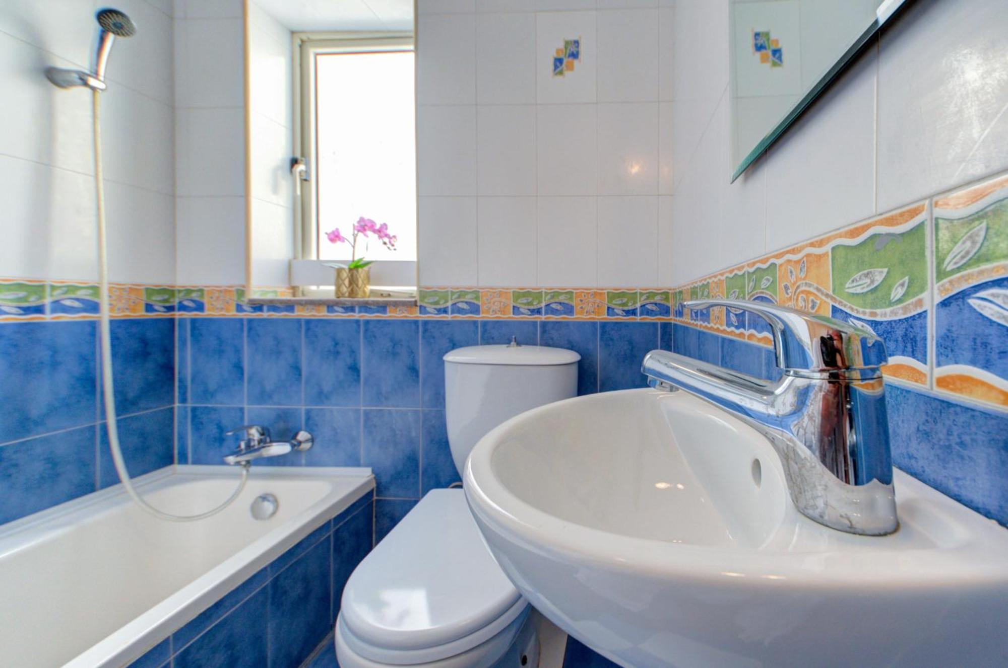 Exquisite Penthouse With Jacuzzi 2 Bedroom * Sliema